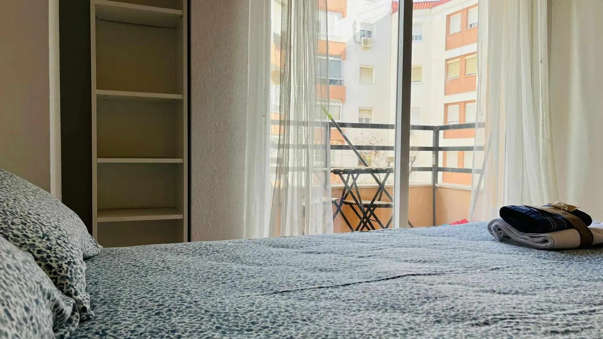 Neptuno Trip Torremolinos Apartman